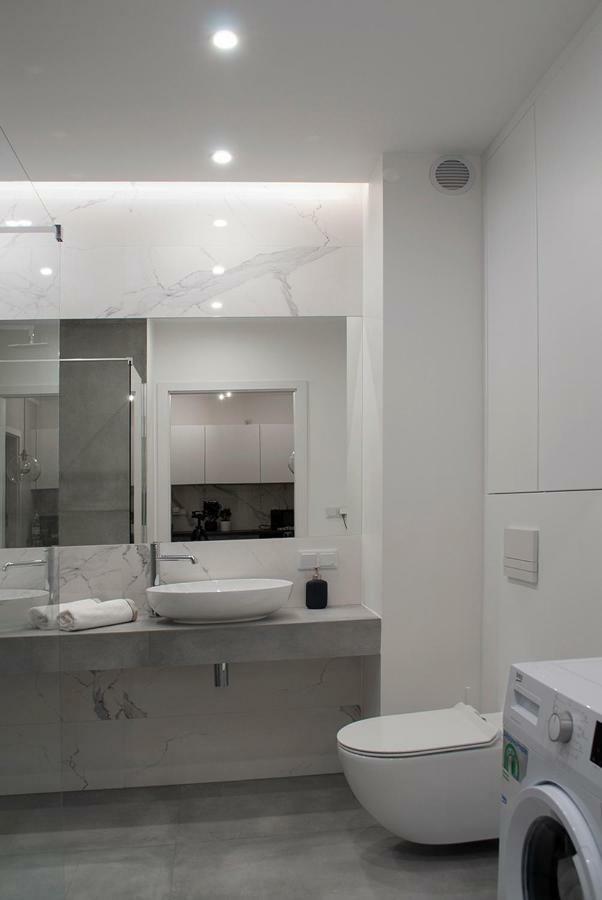 Navyblue Apartment Cracow Free Parking Tv คราคูฟ ภายนอก รูปภาพ